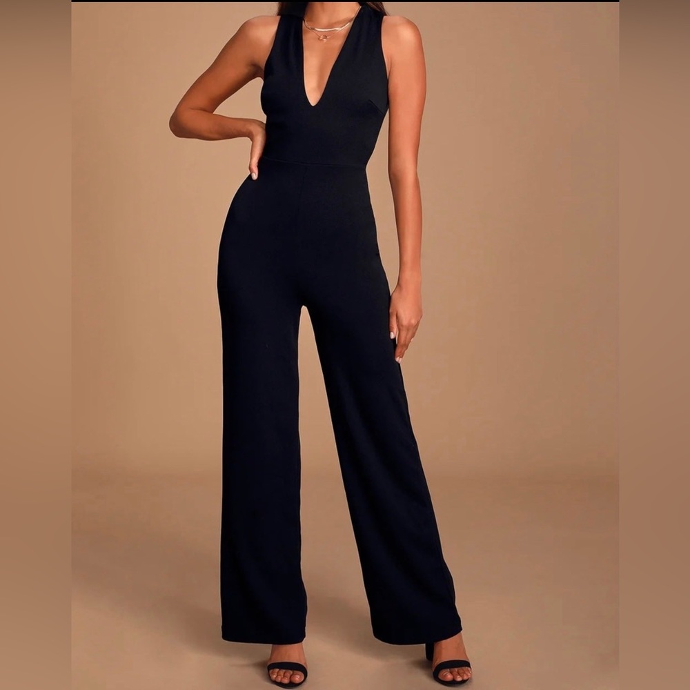 Lulus Think out loud black backless bodysuit -small